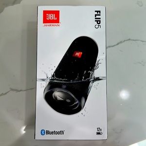 JBL Flip 5 Black Portable Speaker IPX7 Waterproof